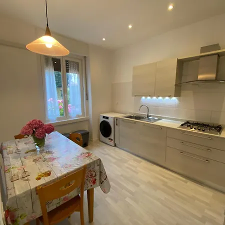 Casa Alle Pratoline Covered Parking For Bicycles And Motorcycles Vakantiehuis *