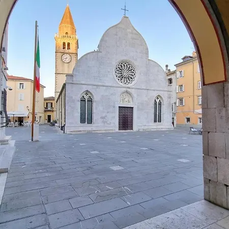 Alle Pratoline Spaziosa Vicino Trieste E Mare Con Deposito Bici E Moto Coperto * Múggia